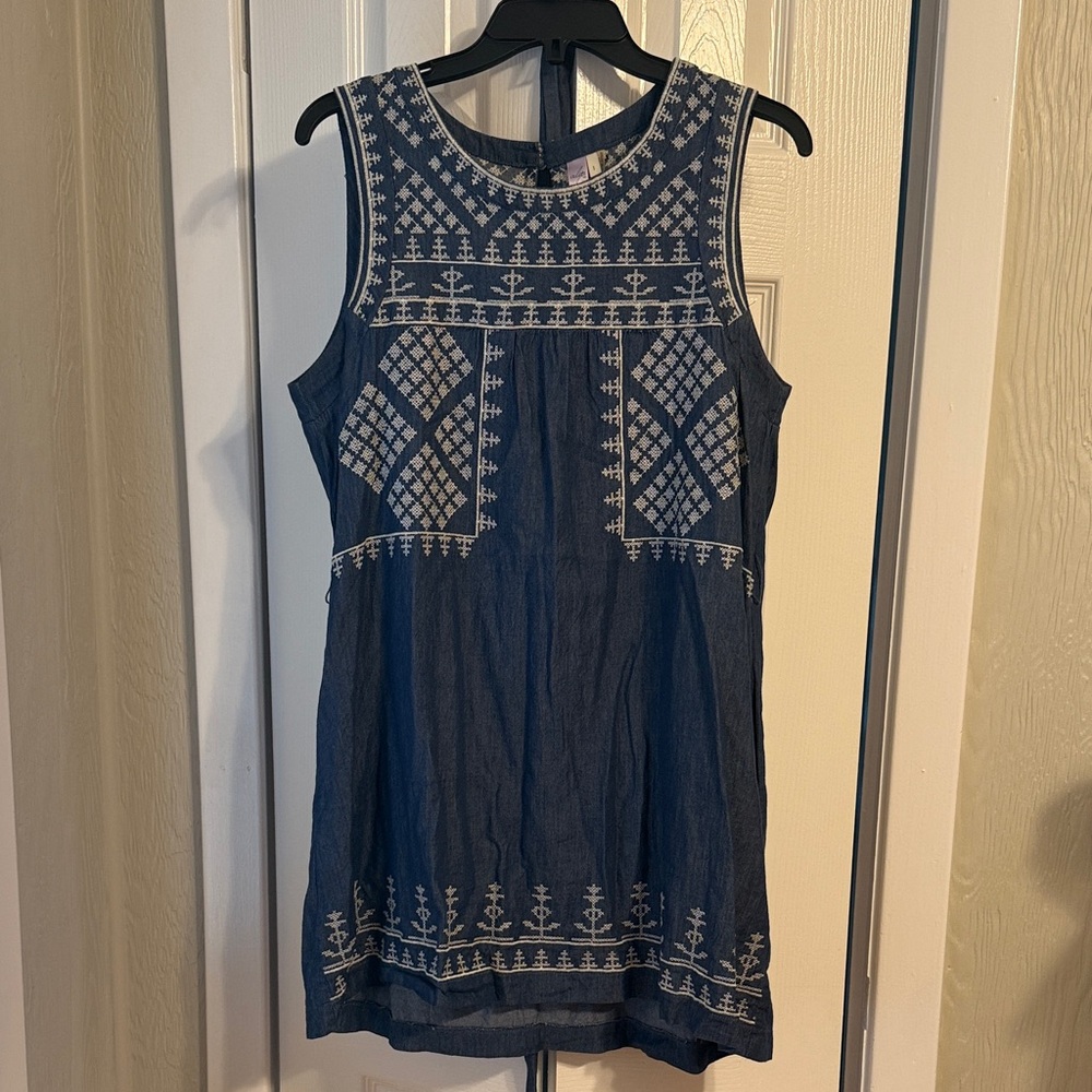 Embroidered Blue Sleeveless Dress